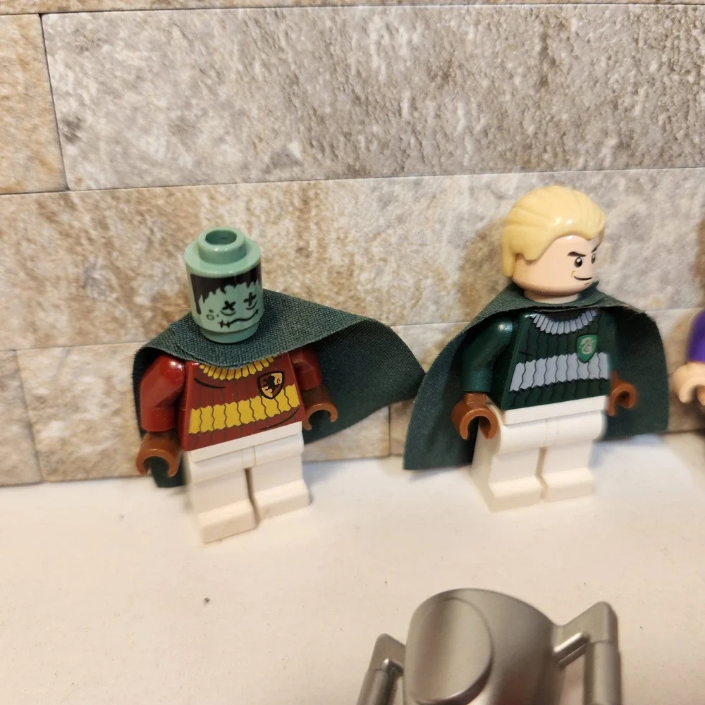 Wizarding World Minifigures Lot Owl Broom Trophy Snake Crest Conductor Figures